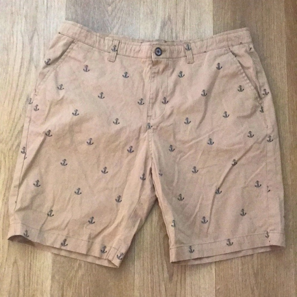 Hudson & Barrow Khaki with Blue Anchors Shorts, Sz 34